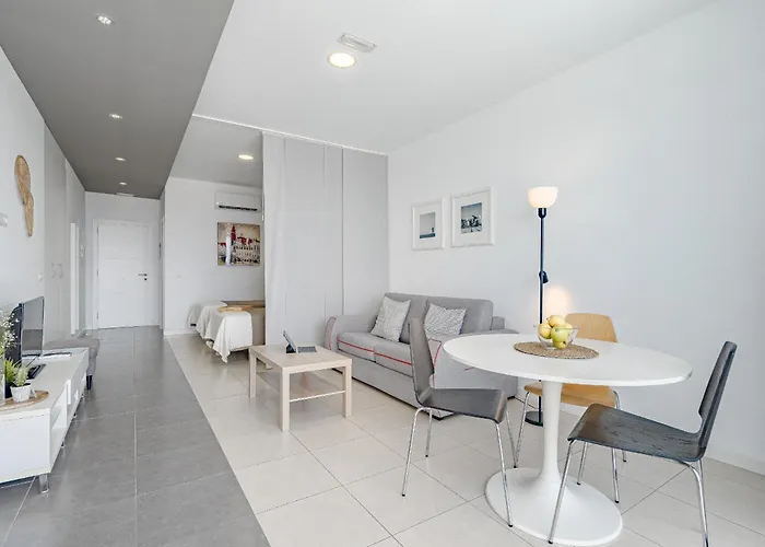 شقة Rentonthebeach Nº2 لوس كريستيانوس