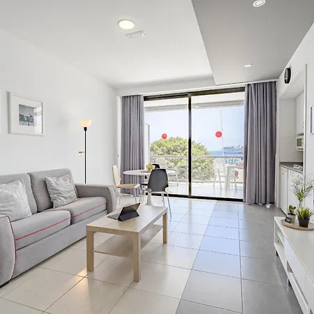 Rentonthebeach Nº2 アパート *