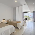 Rentonthebeach Nº2 Los Cristianos (Tenerife)